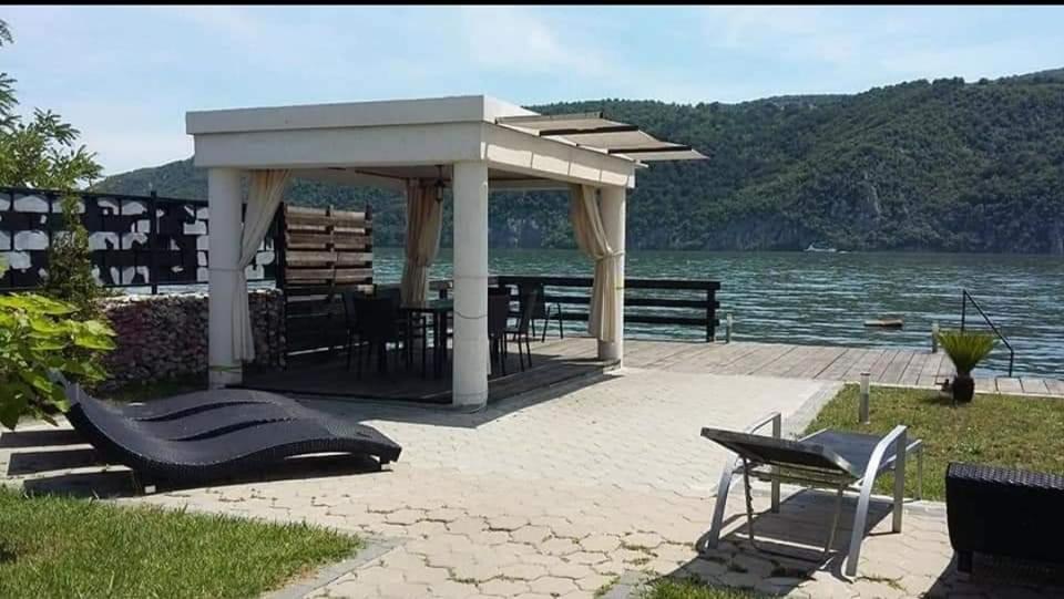 Willa Exclusive Ieşelniţa Zewnętrze zdjęcie